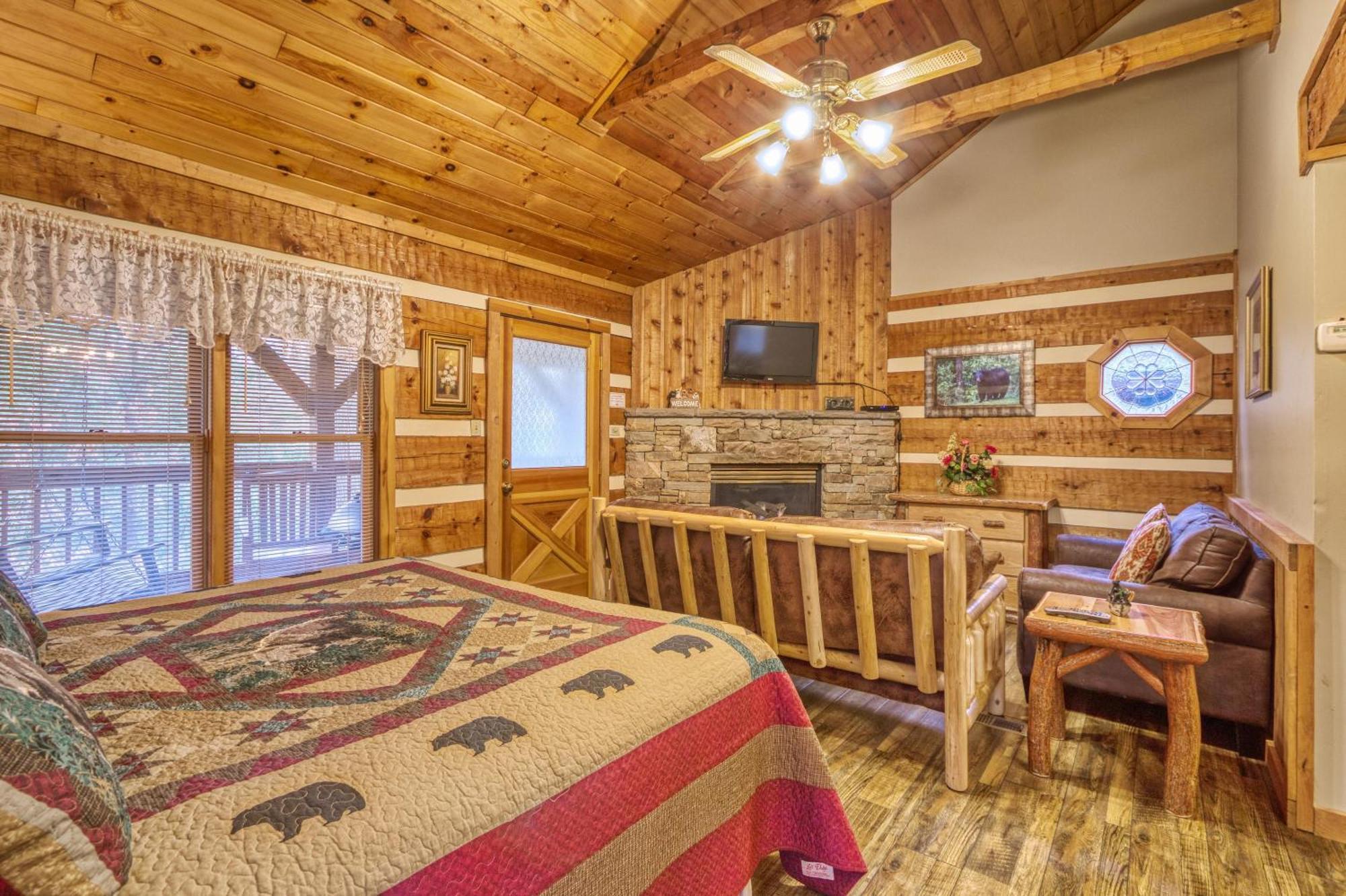 Puppy Love #1619 Gatlinburg Exterior photo